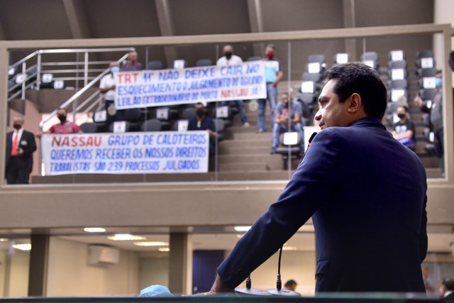 Deputado volta a cobrar direitos trabalhistas de funcionários da Nassau em Manaus