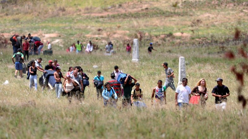 Migrantes venezuelanos na América Latina serão 8,9 milhões em 2022
