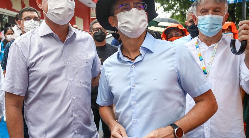 Prefeito David Almeida determina início de força-tarefa para minimizar danos causados por alagamentos