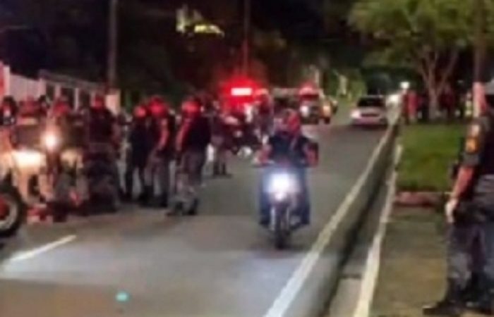 HOMEM MORRE E DOIS POLICIAIS DA ROCAM FICAM FERIDOS EM ACIDENTE DE TRÂNSITO EM AVENIDA DO BAIRRO DA CIDADE NOVA, ZONA NORTE DE MANAUS.
