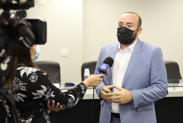 Após denúncias, deputado Fausto Jr pode pedir prisão de presidente da Amazonas Energia