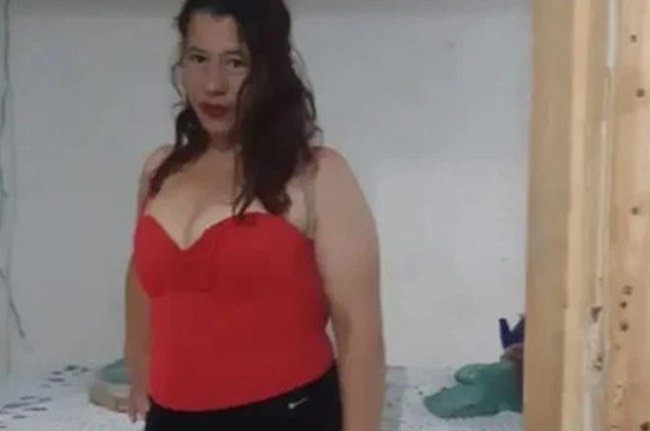 Mulher que matou acusado de estuprar sua filha é fuzilada após sair de carro