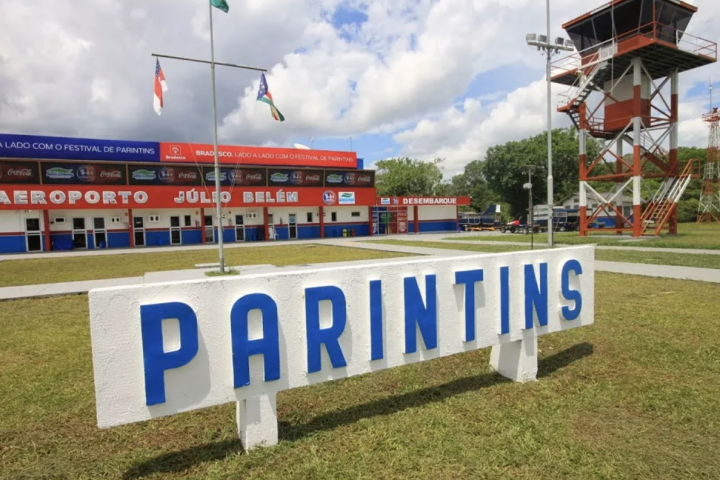 Valor de passagem aérea para o festival de Parintins é alvo de Processo de apuração da DPE-AM
