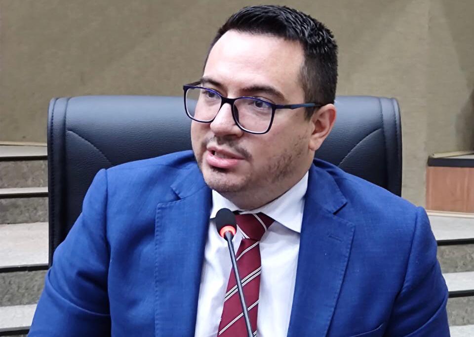 Vereador cobra direito ao passe livre para alunos do IFAM